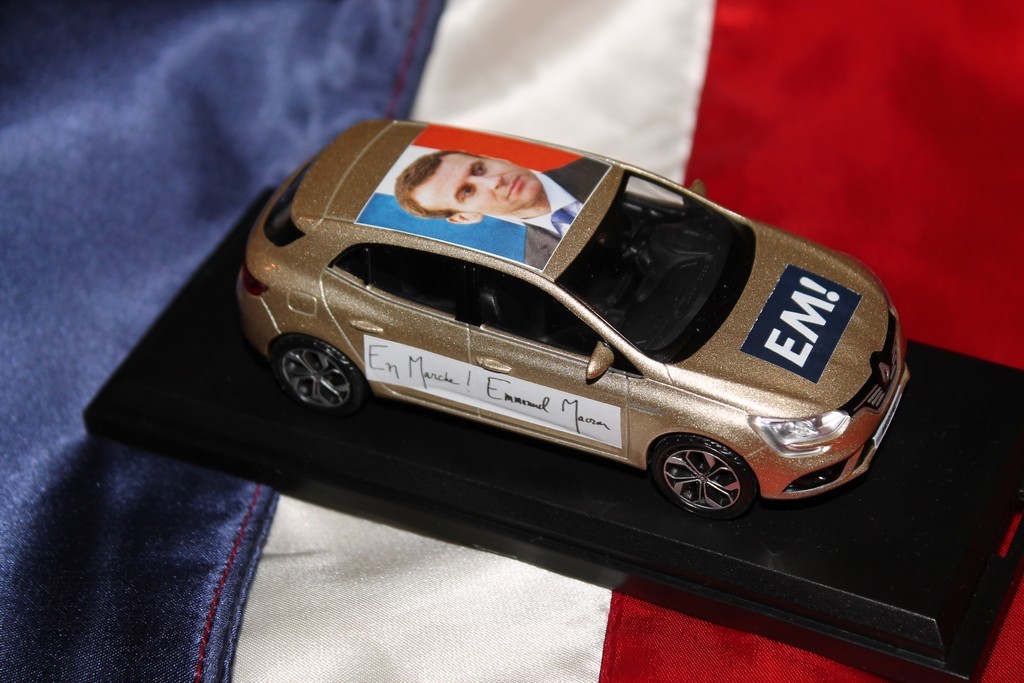 RENAULT MEGANE IV MACRON 2017 MINIATURES-LYON 1/43°