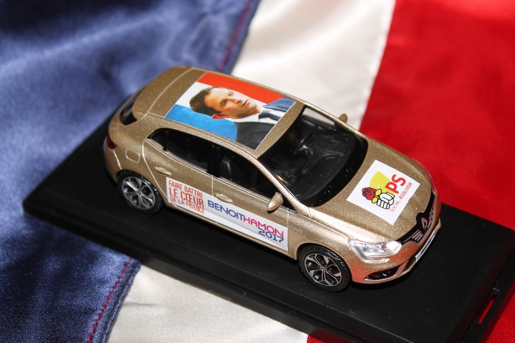 RENAULT MEGANE IV HAMON 2017 MINIATURES-LYON 1/43°