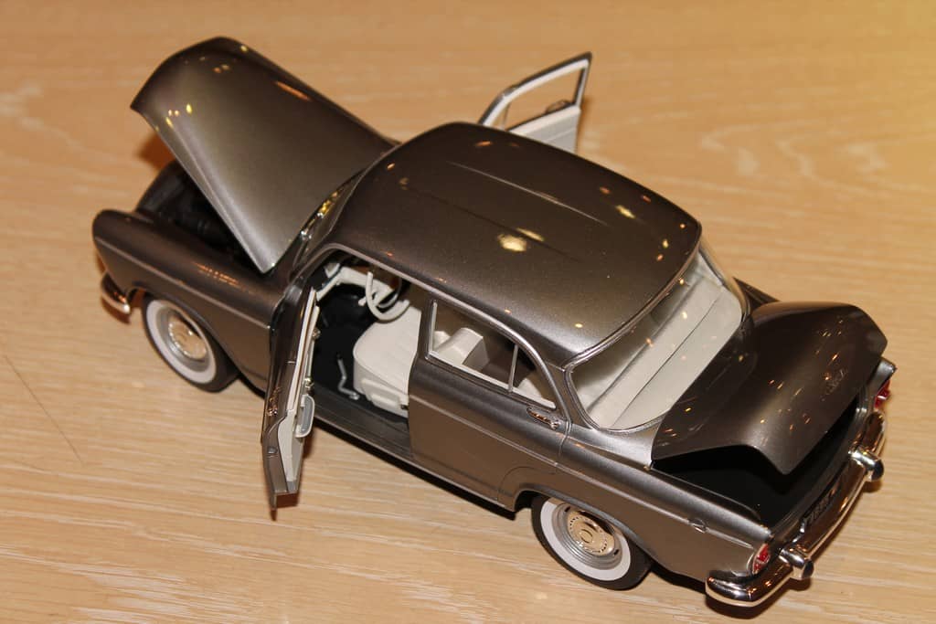 SIMCA ARONDE MONTLHERY 1962 GRISE NOREV 1/18°