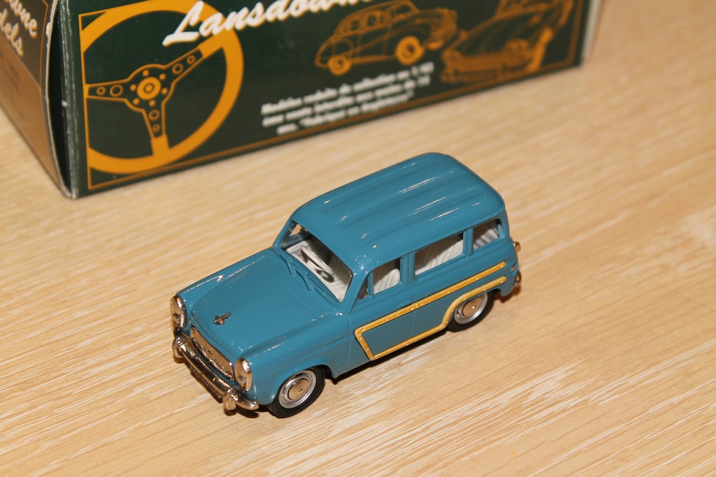 FORD SQUIRE 1956 BLEU LANSDOWNE 1/43°