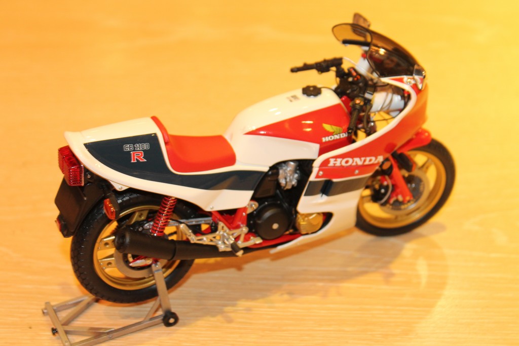 HONDA CB 1100R 1982 MINICHAMPS 1/12°