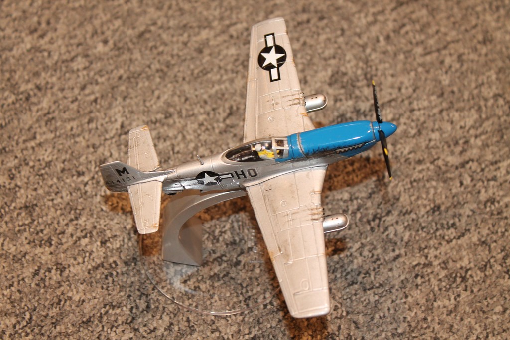 NORTH AMERICAN P-51D MUSTANG PETIE CORGI 1/72°