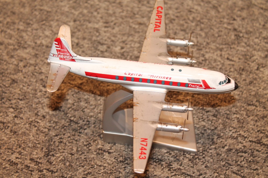 VICKERS VISCOUNT 700 CAPITAL CORGI 1/144°