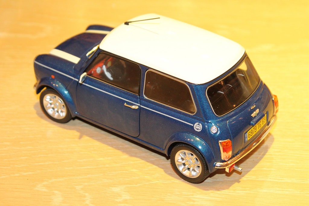 MINI COOPER 1.3L I SPORT PACK BLEU 1997 SOLIDO 1/18°