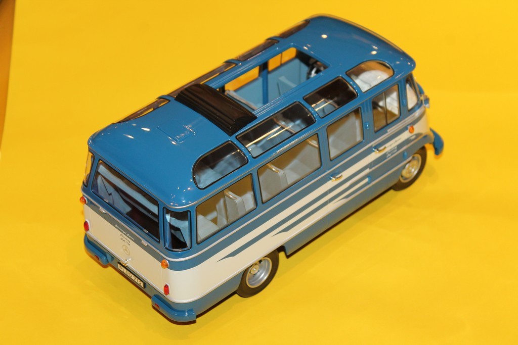 MERCEDES O319 BUS 1957 NOREV 1/18