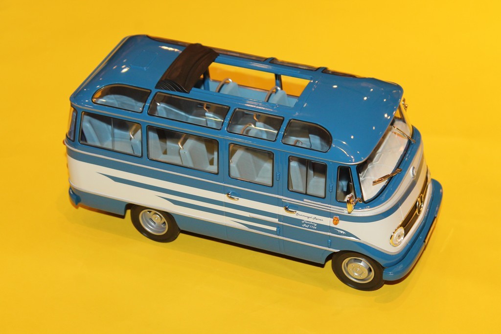 MERCEDES O319 BUS 1957 NOREV 1/18