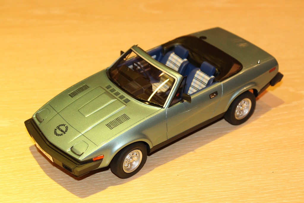 TRIUMPH TR7 DHC SPIDER 1980 CULT MODELS 1/18°