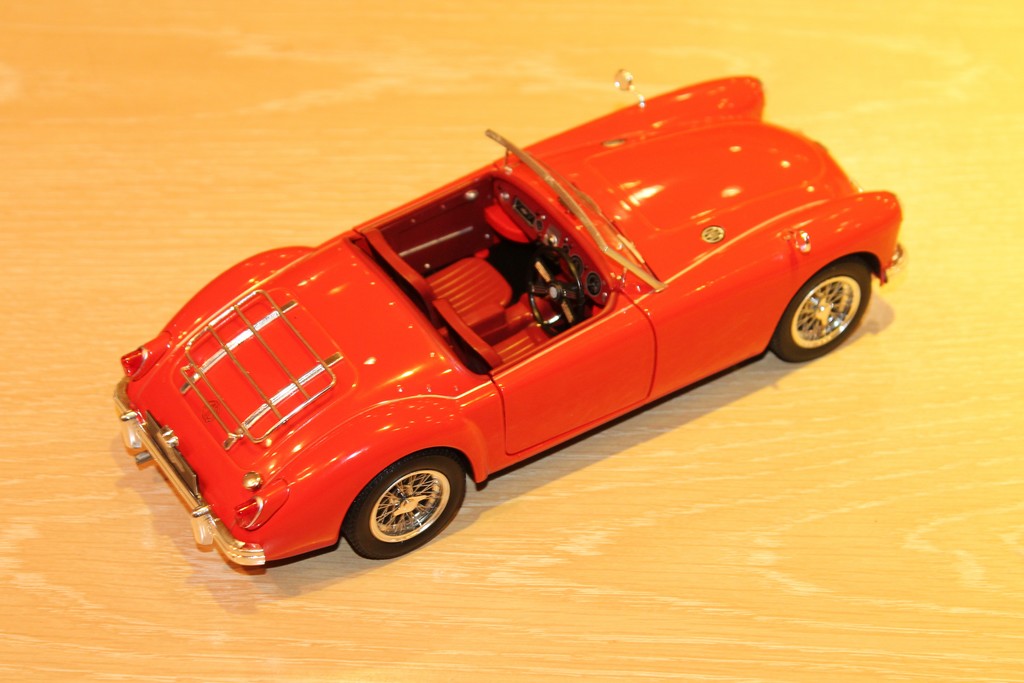 MGA 1500 ROADSTER 1957 T9 1/18°