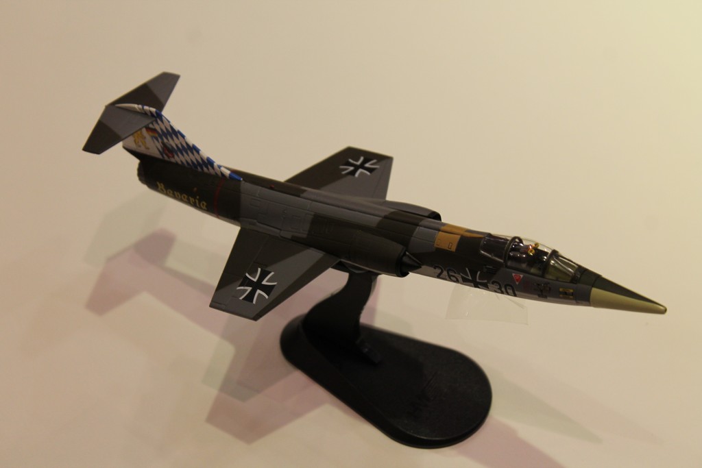 LOCKHEED F-104G STARFIGHTER 1983 HOBBYMASTER 1/72°