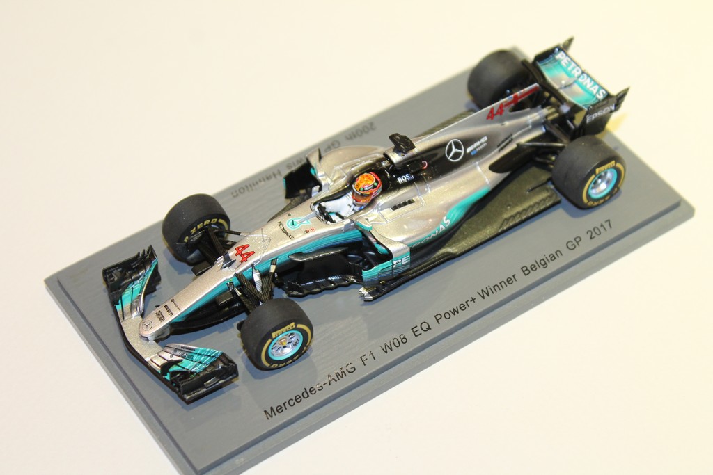 MERCEDES AMG-F1 W08 WIN GP BELGIQUE 2017 SPARK 1/43°