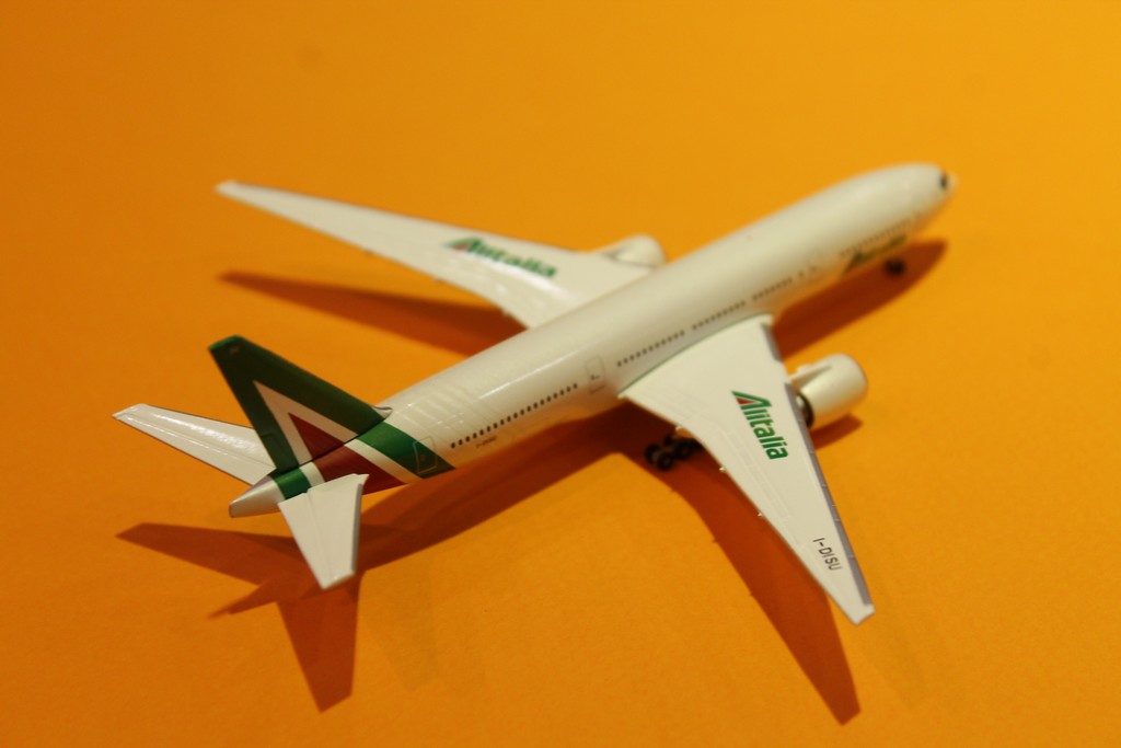 BOEING 777-200 ALITALIA HERPA 1/500°