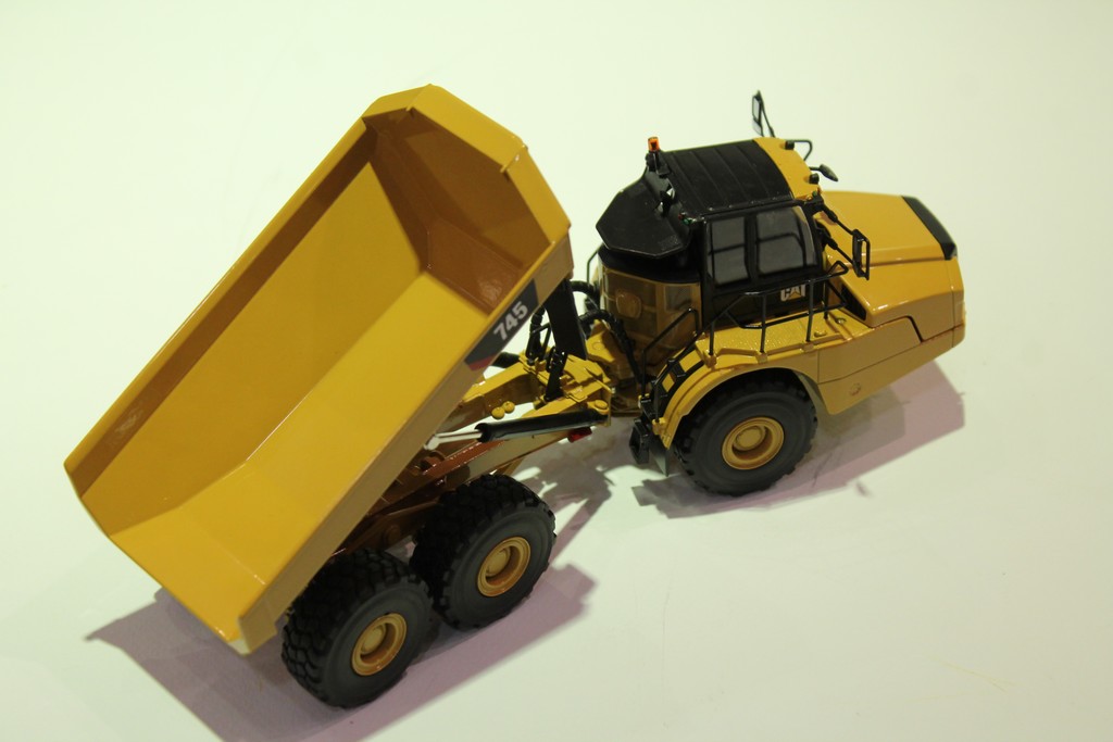 CATERPILLAR 745 DIECAST MASTER 1/50°