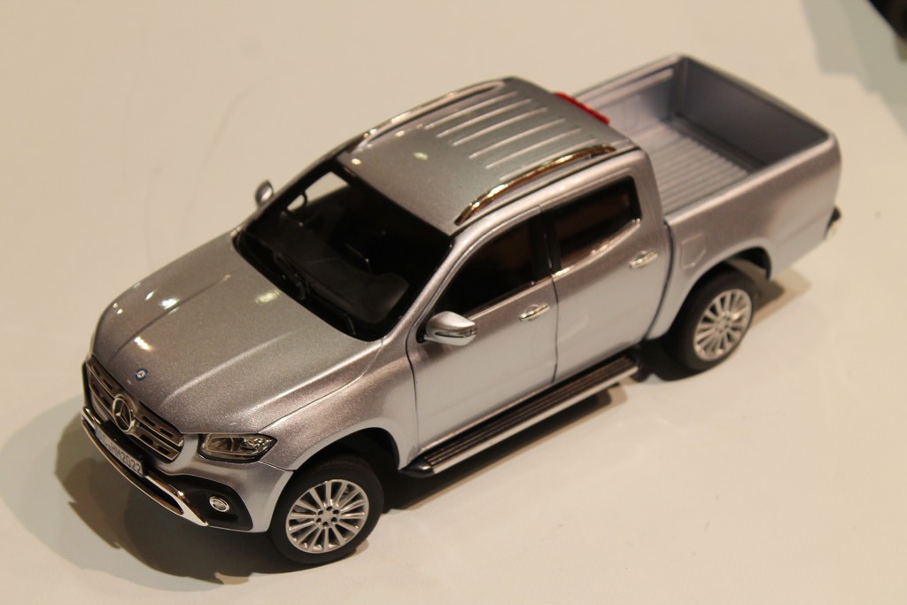 MERCEDES CLASSE X 2017 NOREV 1/18°