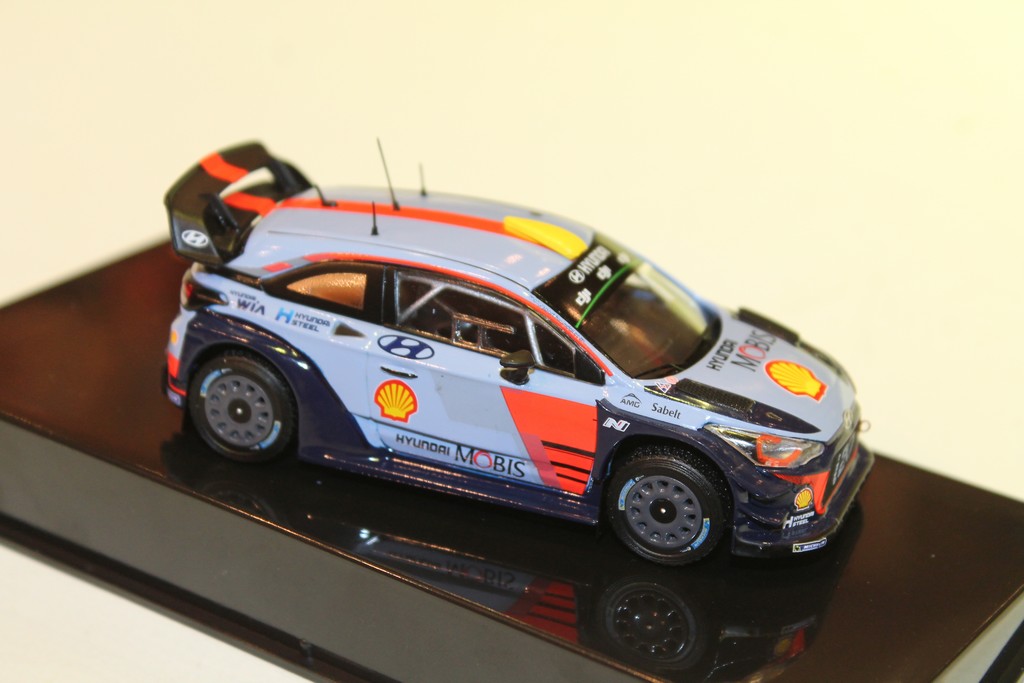 HYUNDAI I20 COUPE WRC RALLYE PAYS DE GALLE N°5/6 2017 IXO 1/43°