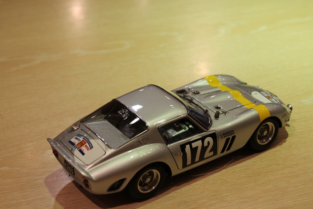 FERRARI 250 GTO 1964 CMC1/18°