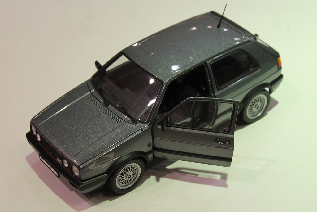 VOLSKWAGEN GOLF II GTI 1990 NOREV 1/18°