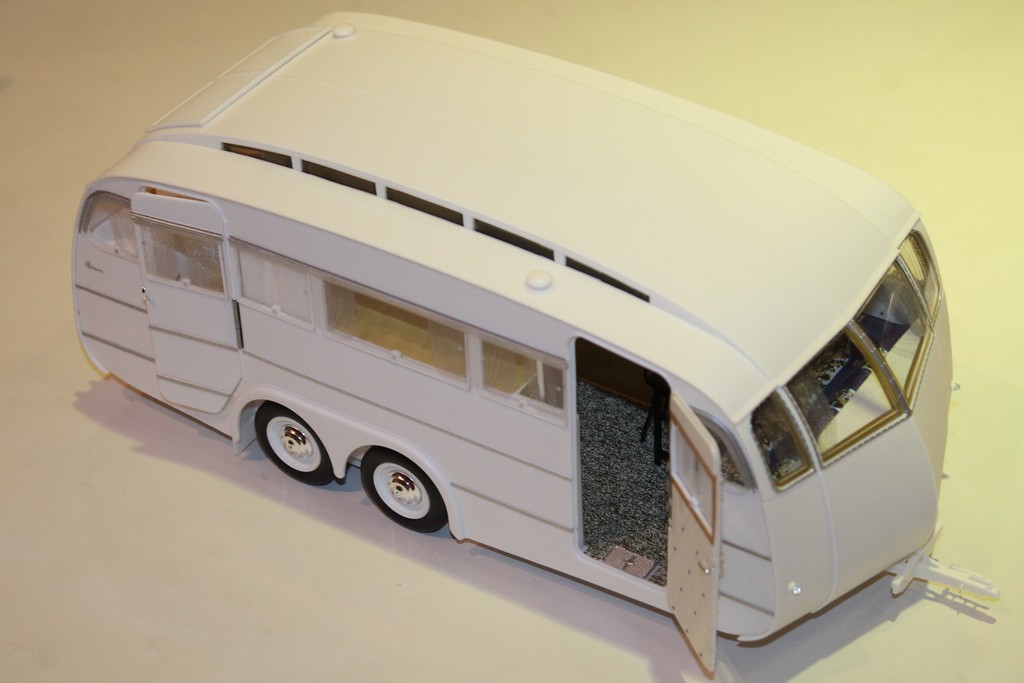 CARAVANE HENON 1955 NOREV 1/18°