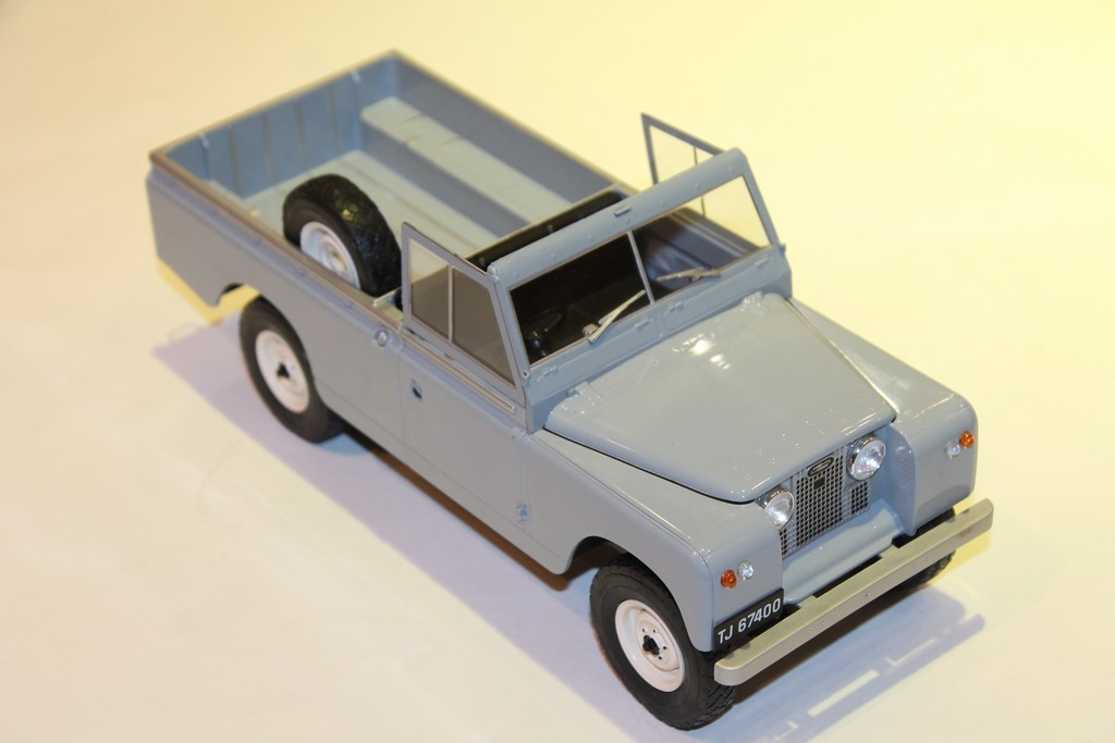 LAND ROVER S2 109 PICK UP 1969 MCG 1/18°