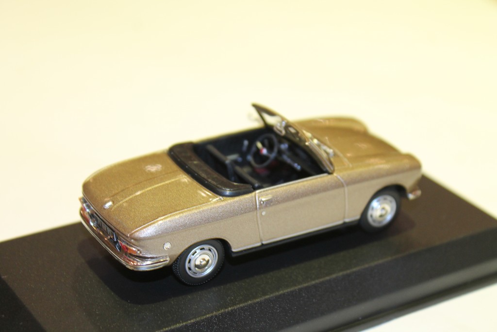 PEUGEOT 204 CABRIOLET 1967 BEIGE NOREV 1/43°