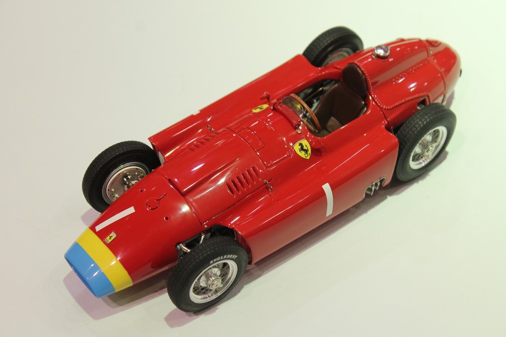 FERRARI D50 LONG NOZE 1956 FANGIO WORLD CHAMPION CMC 1/18°