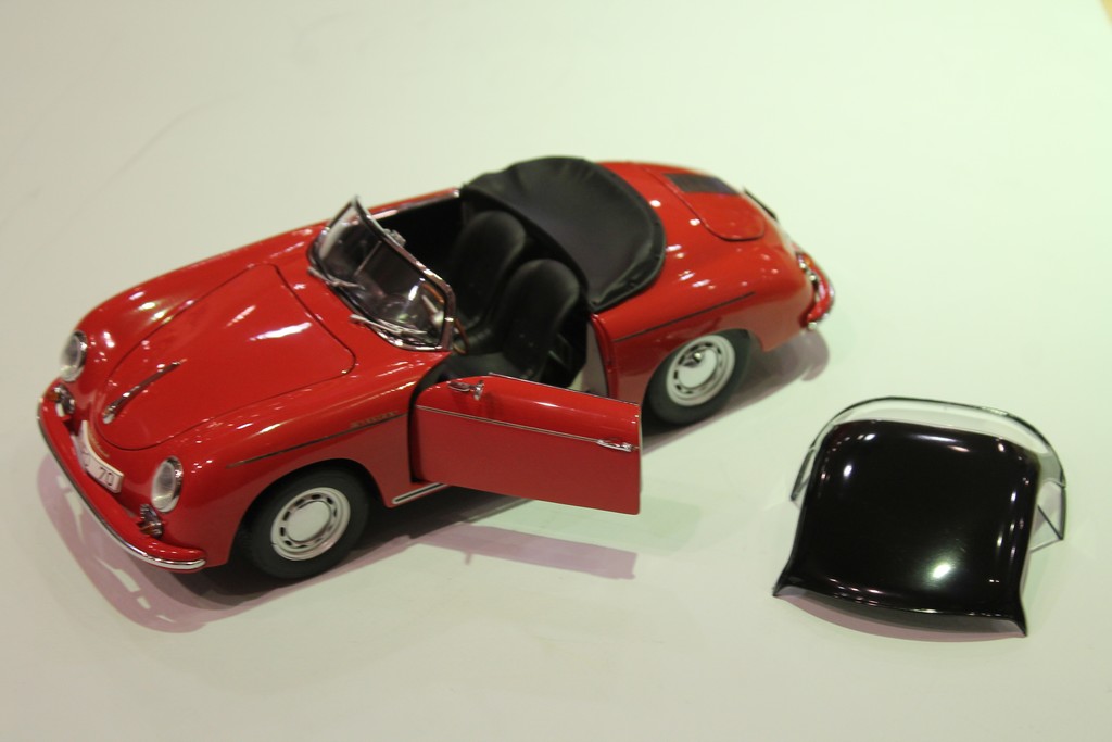 PORSCHE 356 A SPEEDSTER 1956 ROUGE SCHUCO 1/18°