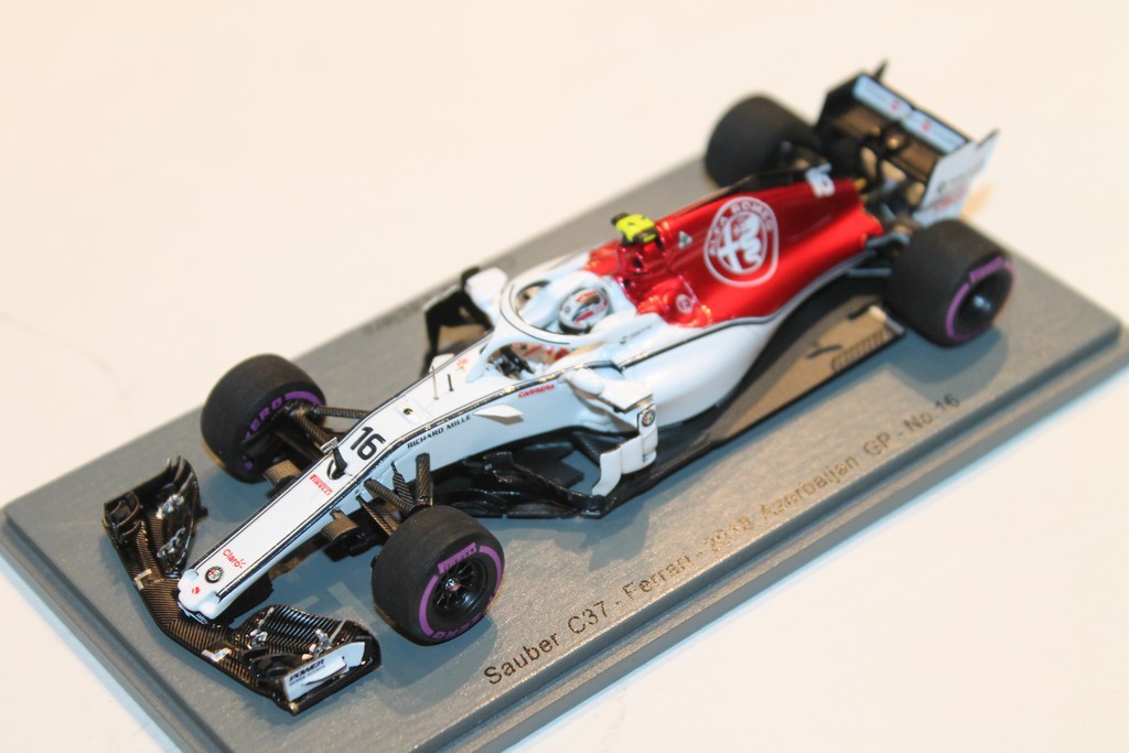 SAUBER C37 FERRARI LECLERC 2018 SPARK 1/43°