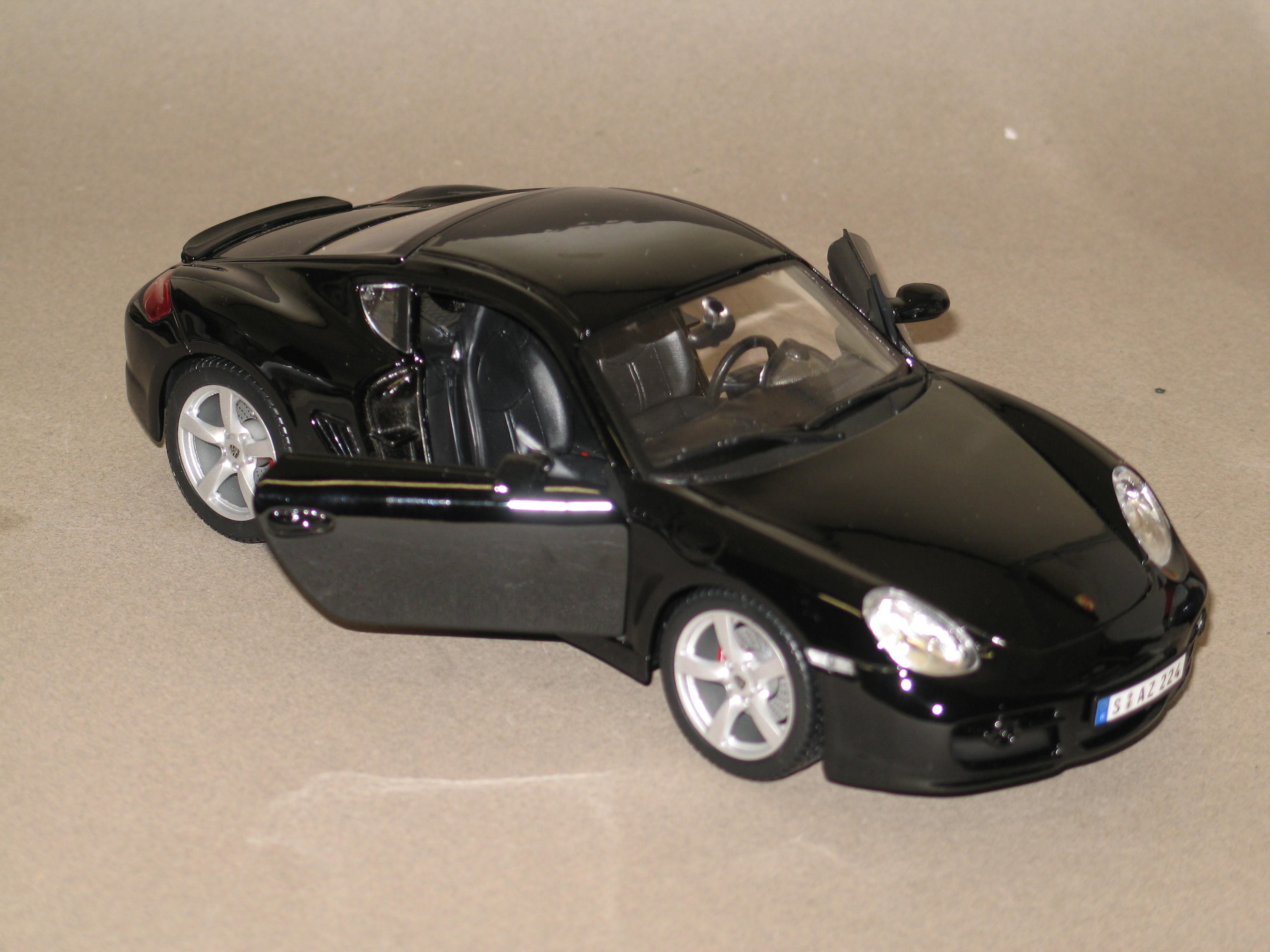 PORSCHE CAYMAN S 2005 MAISTO 1 18