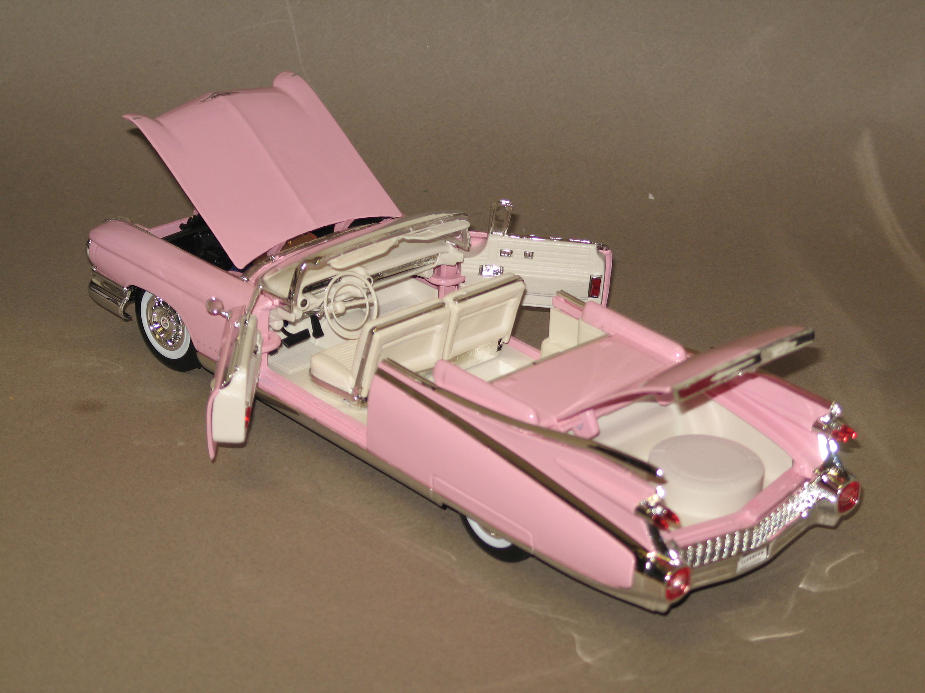 CADILLAC ELDORADO BIARRITZ 1959 MAISTO 1/18°