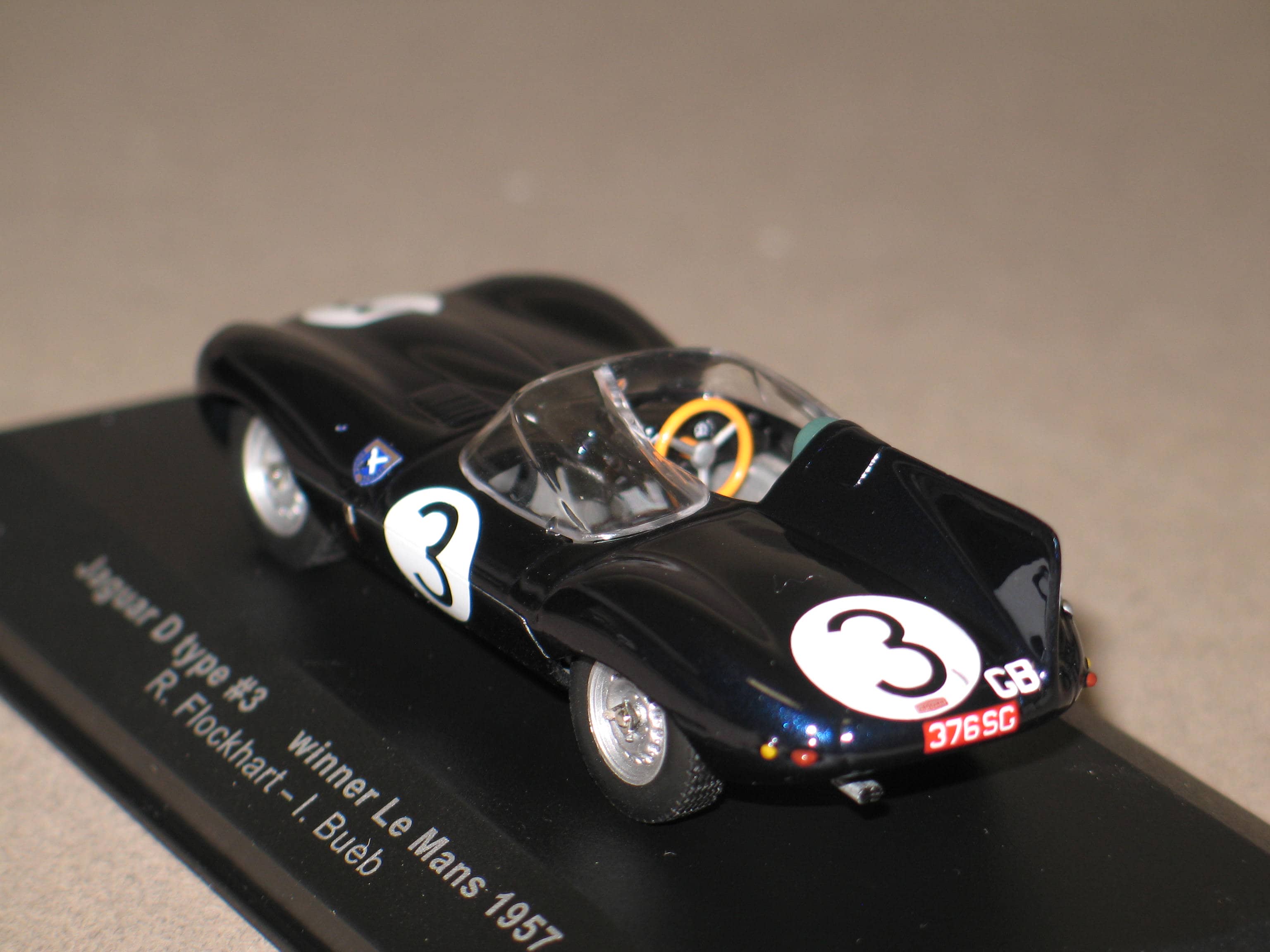 JAGUAR TYPE D WIN LM1957 IXO 1/43°
