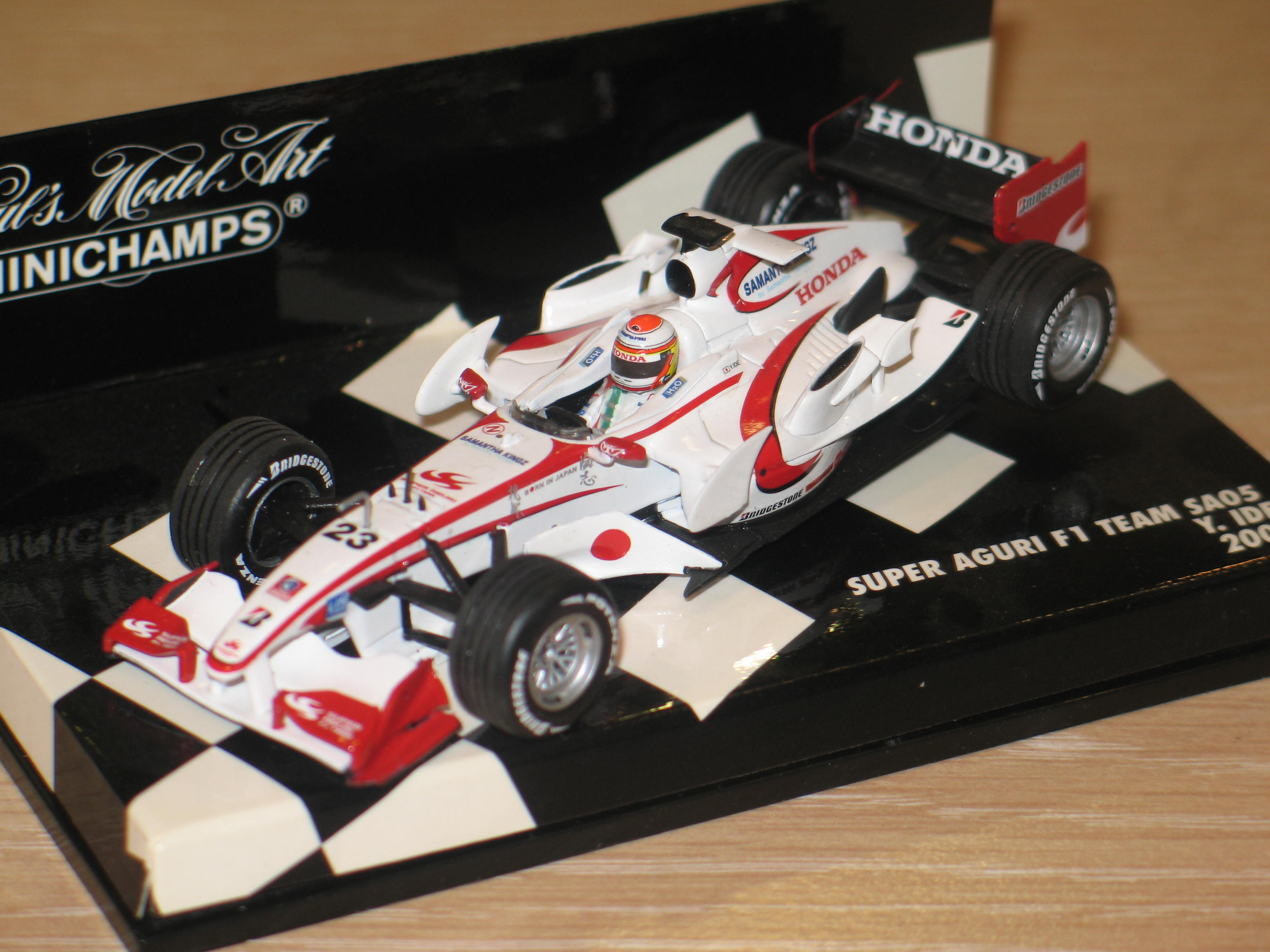 SUPER AGURI F1 TEAM SA05 2006 MINICHAMPS 1/43°