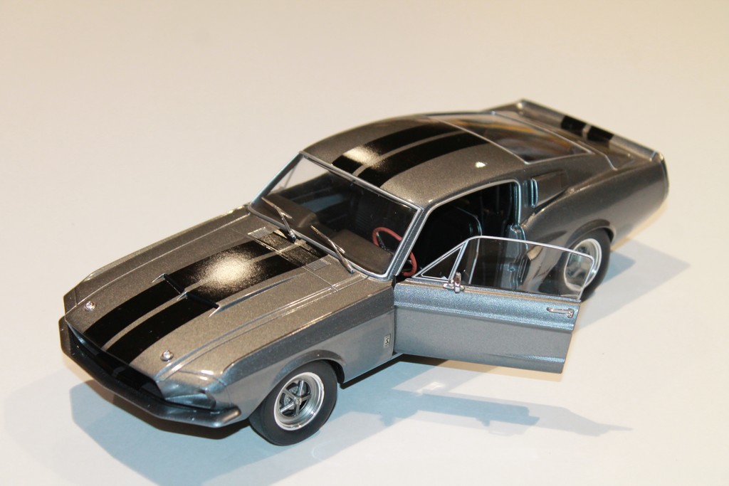 SHELBY GT500 GRISE 1969 SOLIDO 1/18