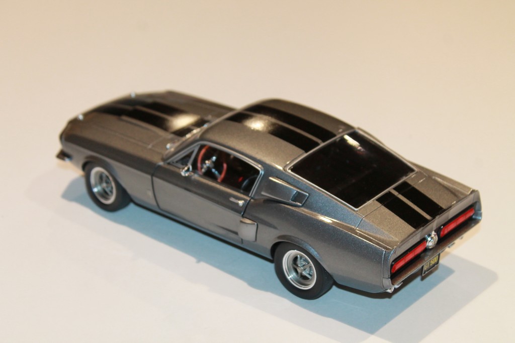 SHELBY GT500 GRISE 1969 SOLIDO 1/18