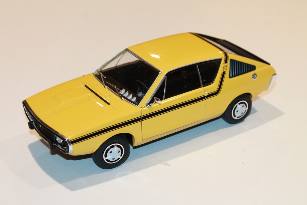 RENAULT R17 MKI 1976 JAUNE SOLIDO 1/18