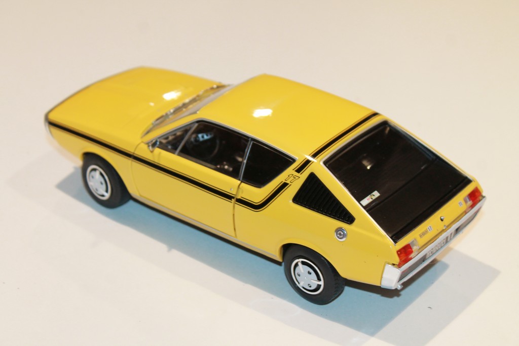 RENAULT R17 MKI 1976 JAUNE SOLIDO 1/18