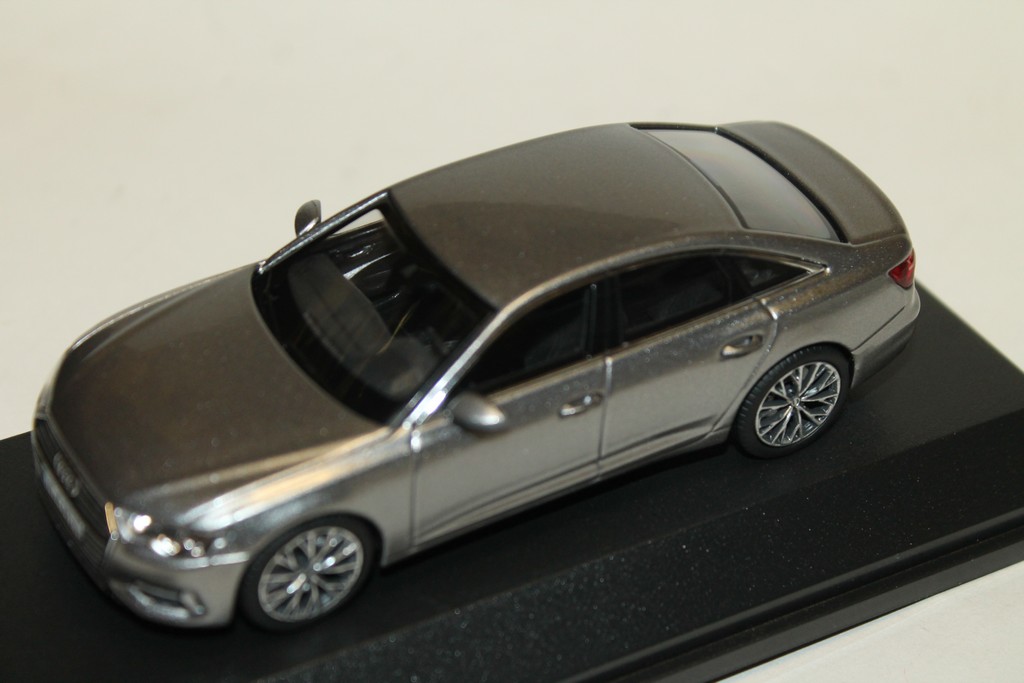AUDI A6 GRISE 2018 ISCALE 1/43°