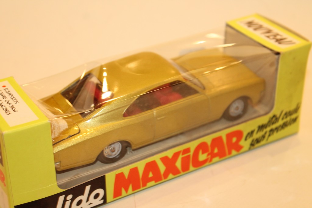 OPEL REKORD VERTE SOLIDO MAXICAR 1/36°