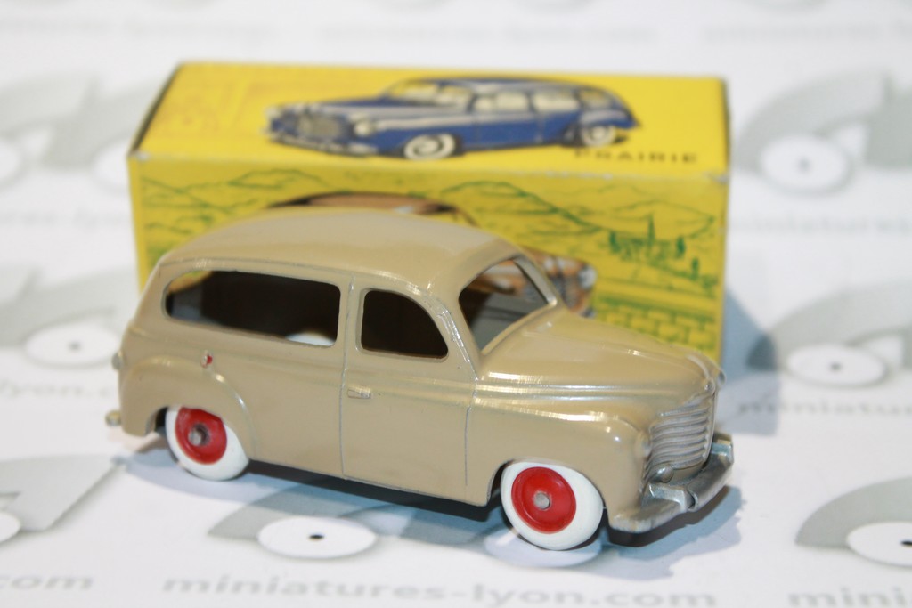 RENAULT SAVANE CIJ 1/43°