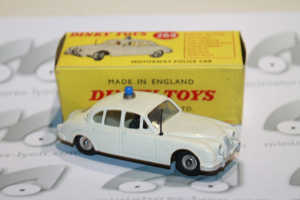 JAGUAR MOTORWAY POLICE CAR BLANCHE DINKY TOYS