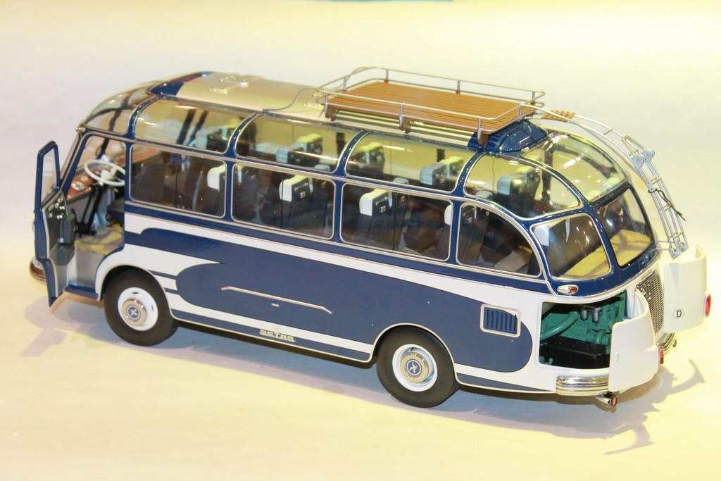 SETRA S6 BLEU ET BLANC 1960 SHUCO 1/18°