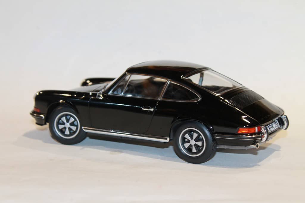 Marketplace : PORSCHE 911 S 1969 Bleu - Norev - 1:18
