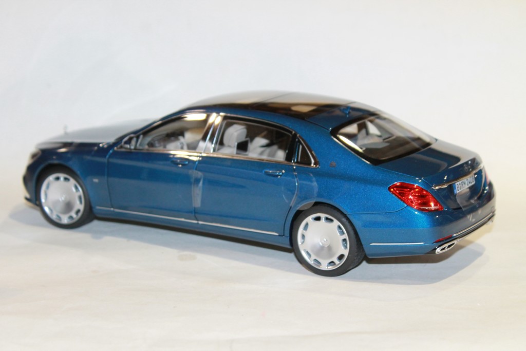 MERCEDES-MAYBACH S650 BLEU METALLIQUE 2019 NOREV 1/18°