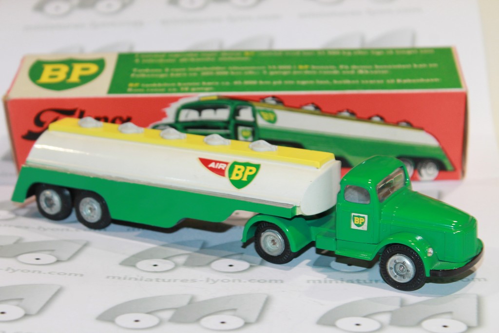 VOLVO CITERNE BP TANKVOGN TEKNO