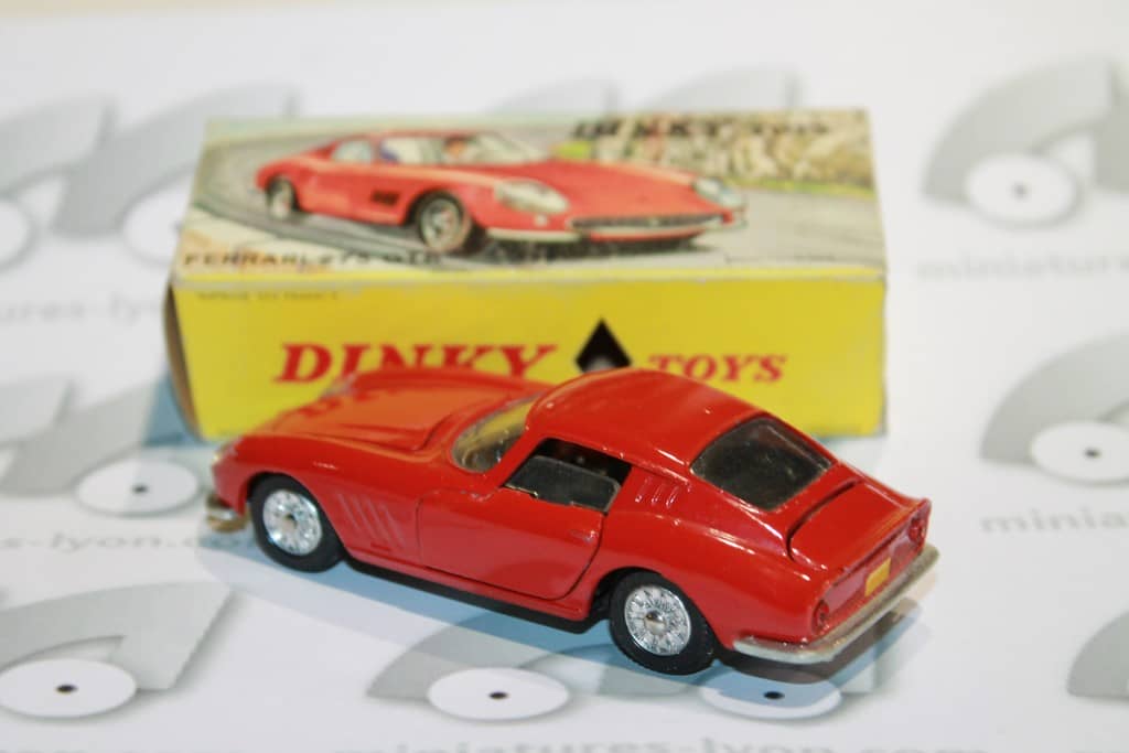 Dinky Toys - 1:43 - Réf. 506 Ferrari 275 GTB - Made in - Catawiki