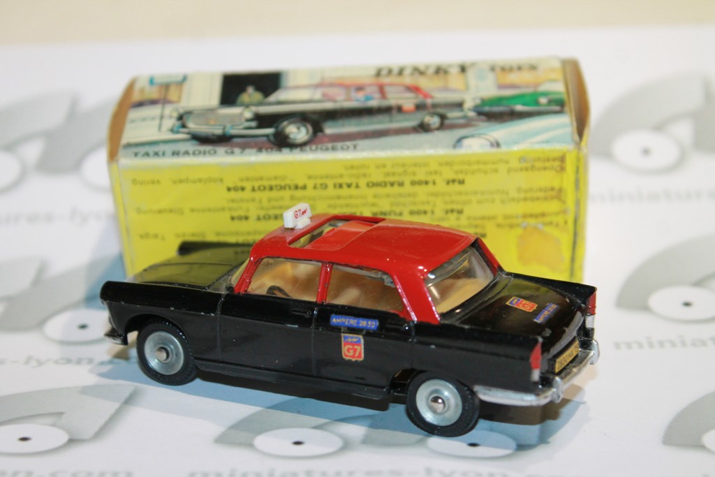 TAXI RADIO G7 404 PEUGEOT DINKY TOYS 1/43°