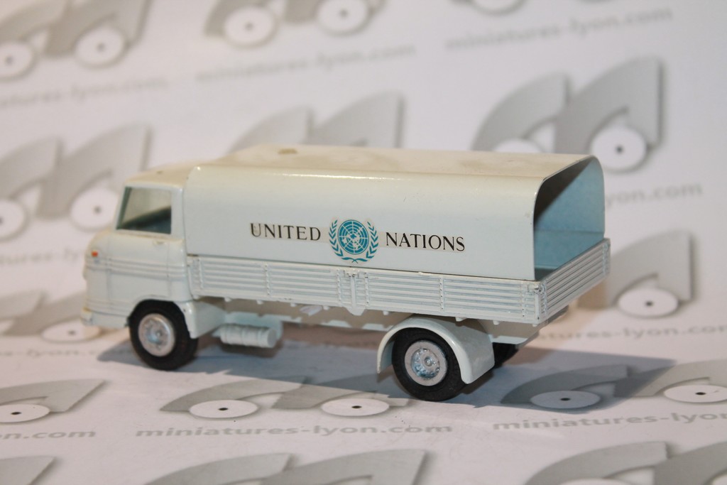VOLVO EXPRESS UNITED NATIONS TEKNO 1/43°