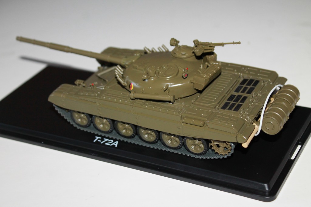 TANK T72A 1968 PREMIUM CLASSIXXS 1/43°