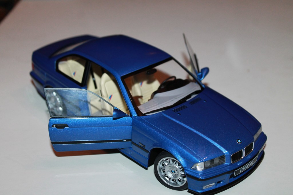 BMW M3 E36 COUPE 1990 BLEU SOLIDO 1/18