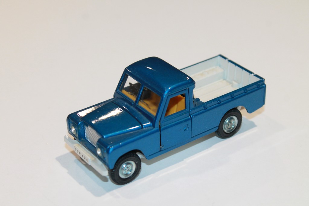 LAND ROVER PICK UP DINKY TOYS 1/43°