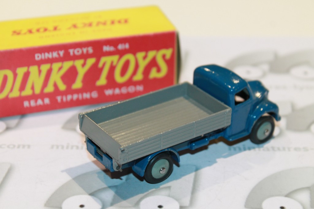 DODGE BÉTAILLÈRE DINKY TOYS 1/50