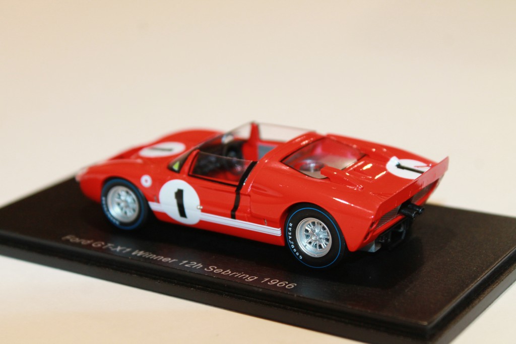 FORD GT-X1 N°1 WINNER 12H SEBRING 1966 SPARK 1/43°